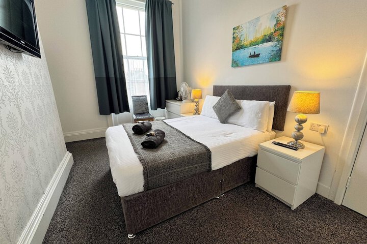 Room 46 of 125
