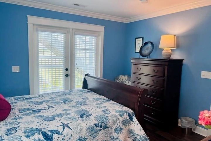 Room 15 of 76