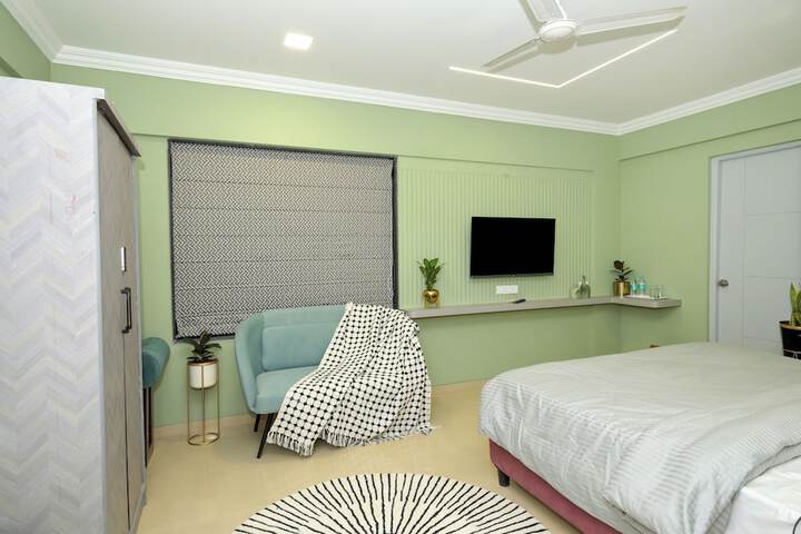 Room 12 of 22