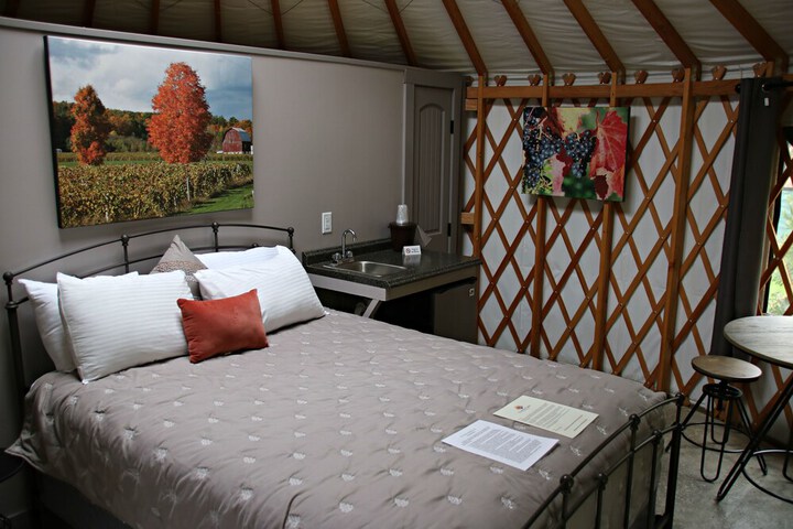 Room 12 of 30