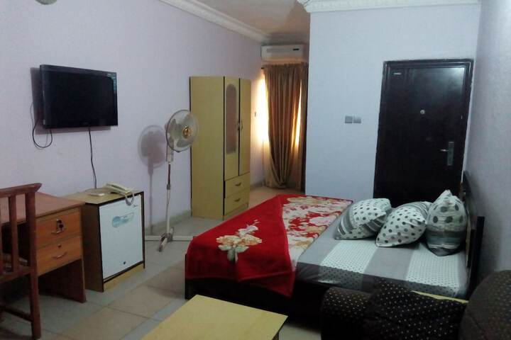 Room 5 of 26