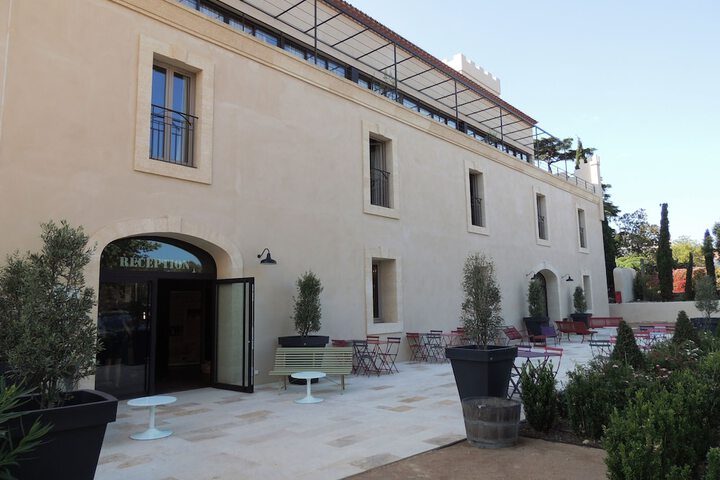 Hotel 61 of 62