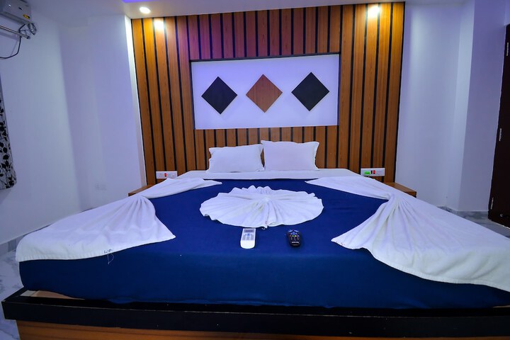 Room 30 of 82