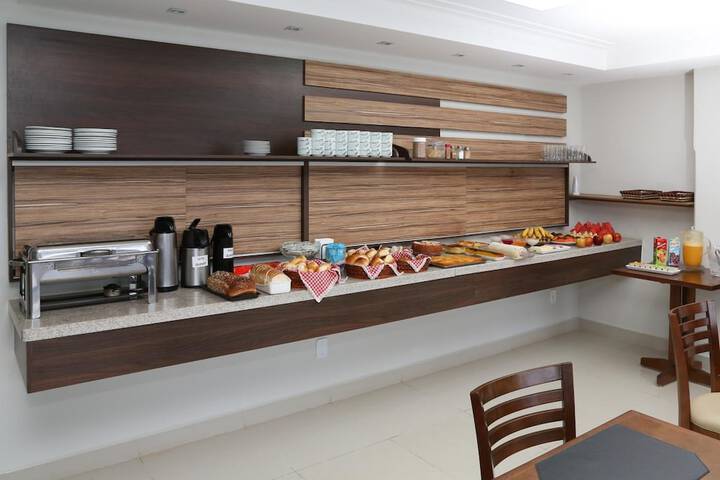 Dining Photos