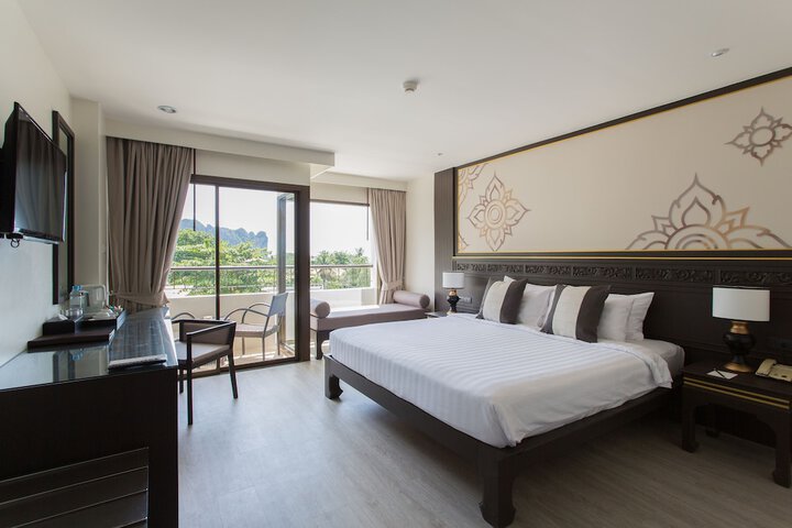 Room 20 of 84