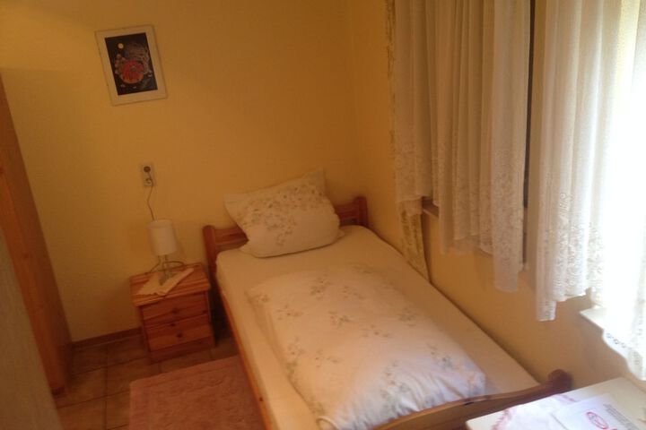 Room 23 of 26