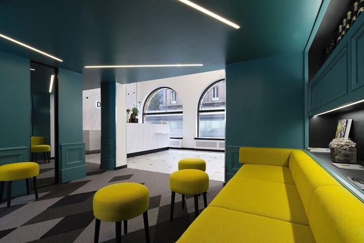 Guest Lobby