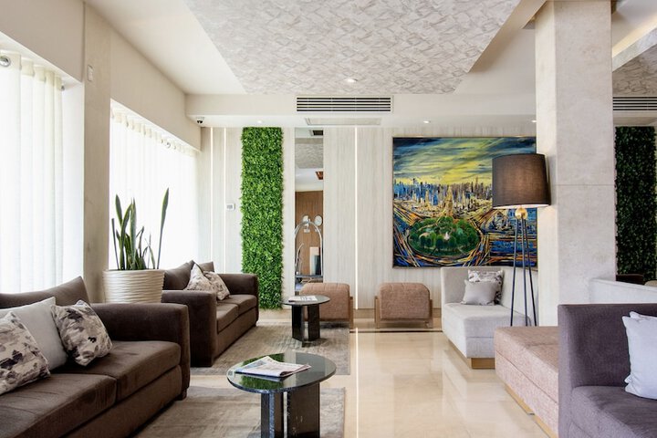 Hotel Lobby