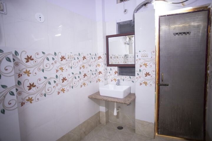 Room 19 of 26