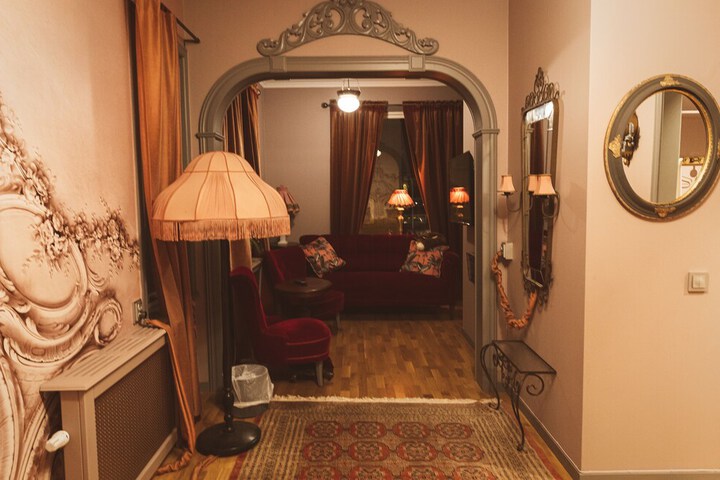 Room 18 of 40
