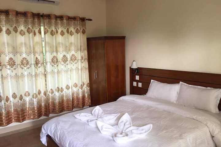 Room 109 of 120