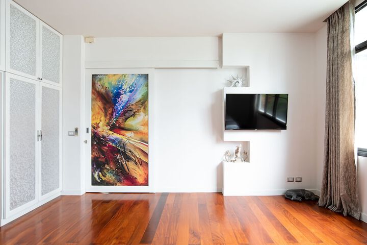 Room 28 of 148