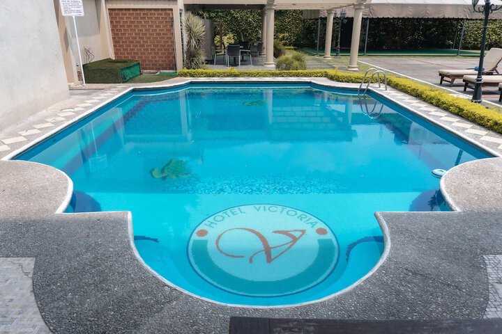 Pool 56 of 84