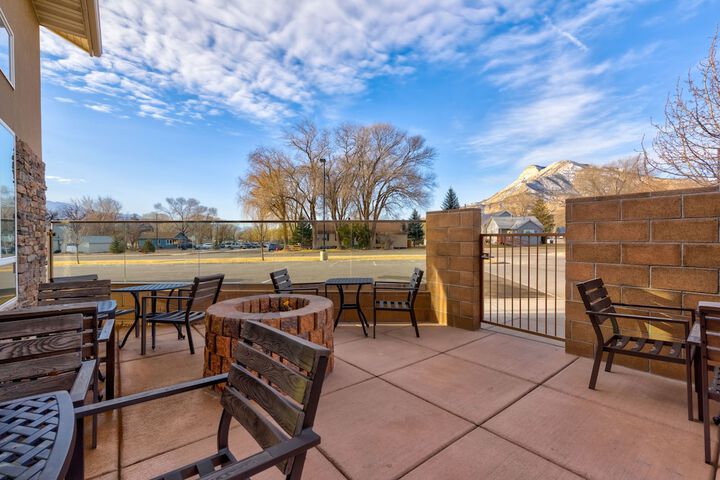 Terrace/Patio 14 of 37