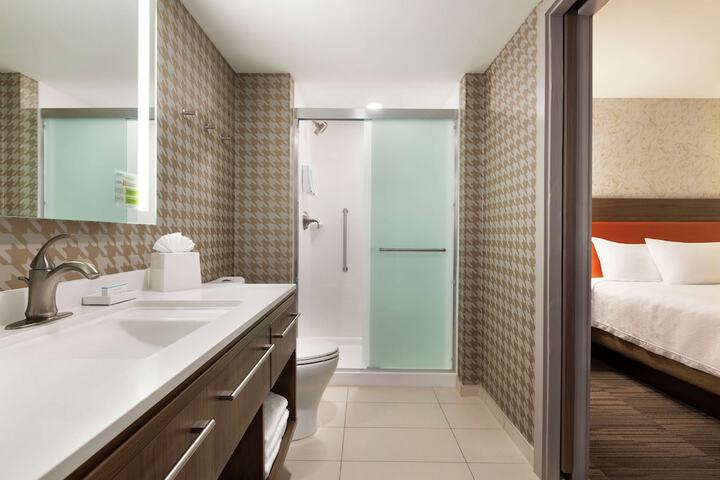 Bathroom shower