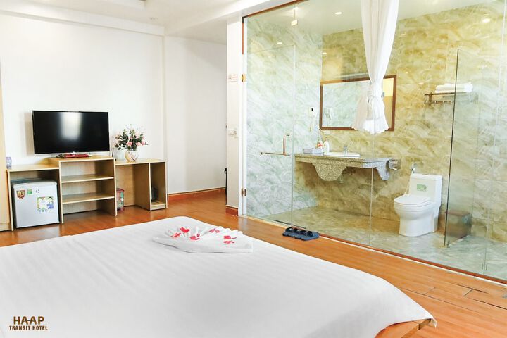 Room 12 of 71