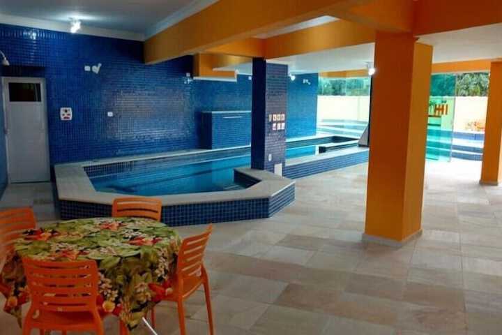 Pools & Facilities
