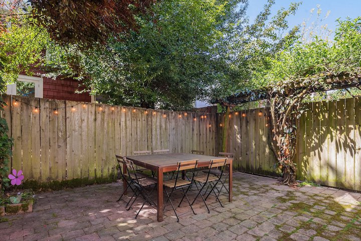 Property Grounds 29 of 32