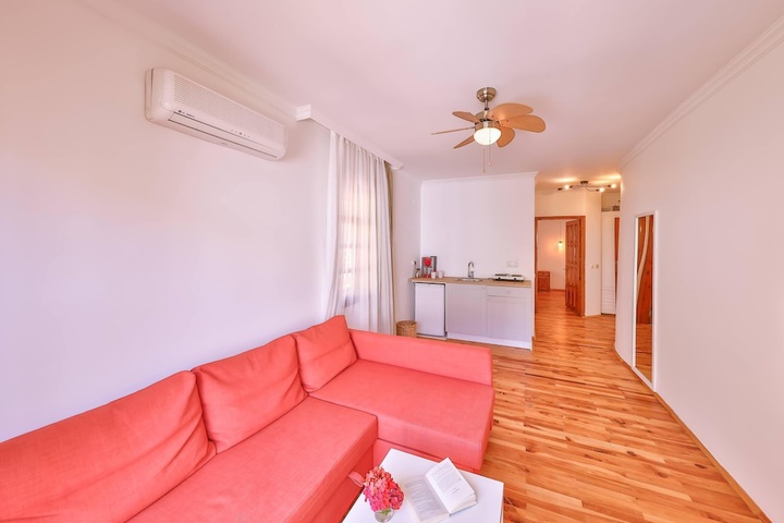 guest_rooms