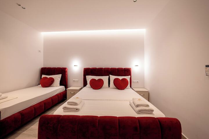 Room 44 of 81