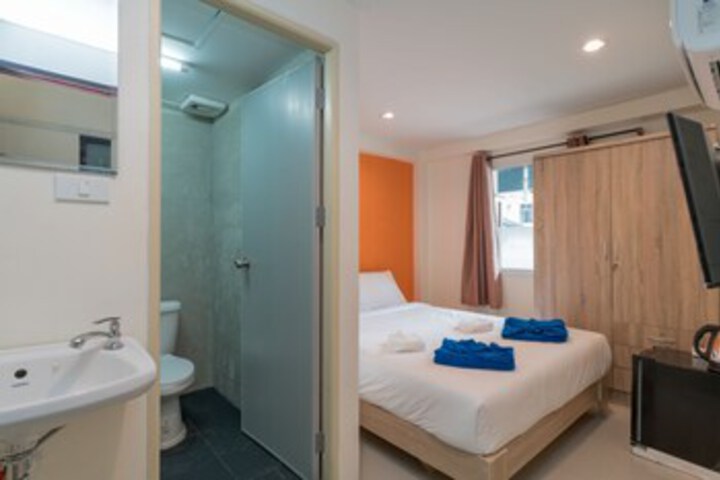 Room 36 of 45