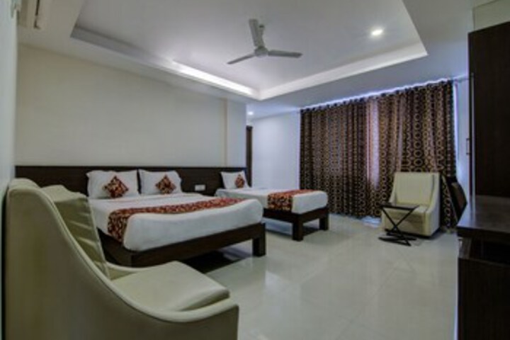 Room 16 of 23