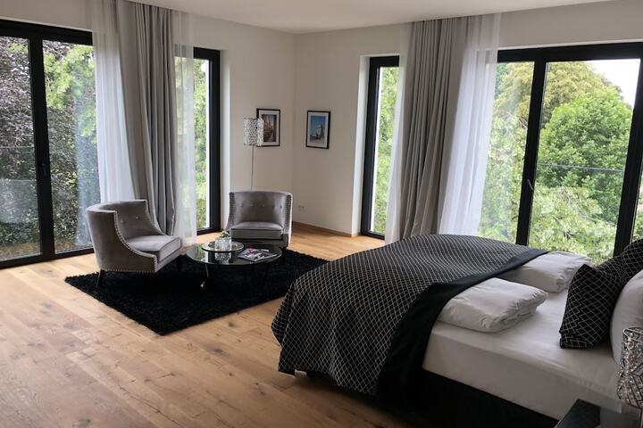 Room 11 of 62