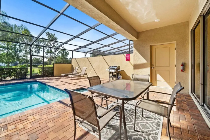 Pool 7 of 13
