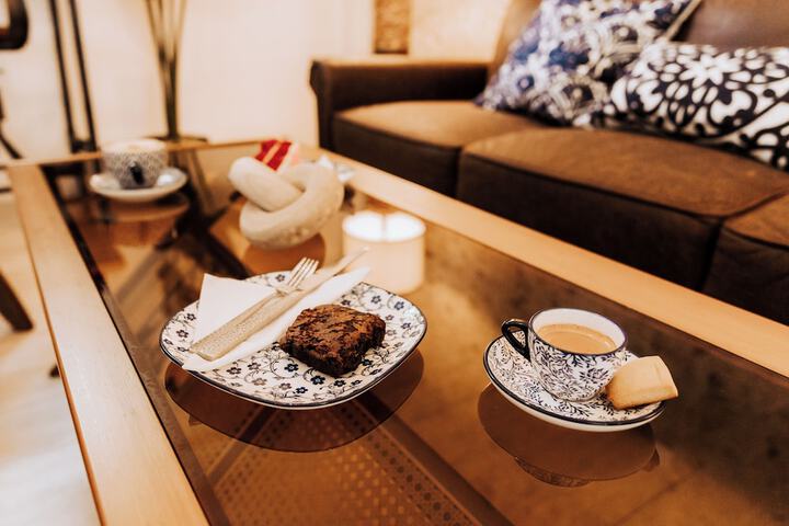 Breakfast/Coffee Service 71 of 96