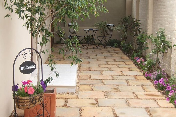Photo 19