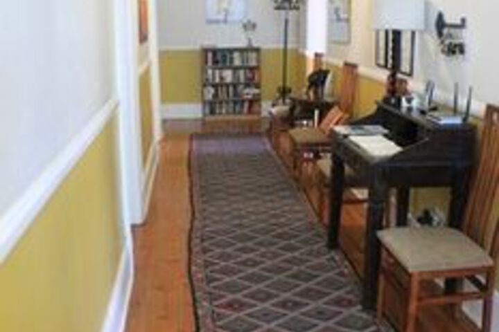 Ballroom/Hall 74 of 113