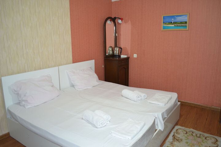 Room 29 of 107