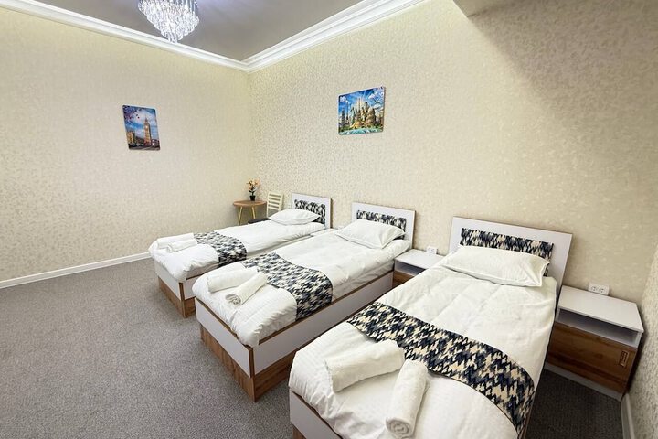 Room 21 of 33