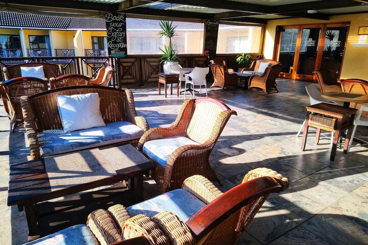 Sundeck 78 of 91