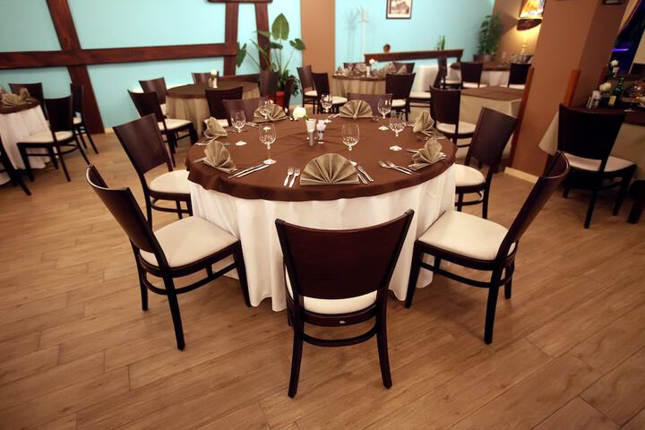 Dining 62 of 73