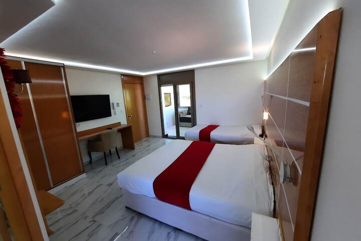 Room 14 of 28