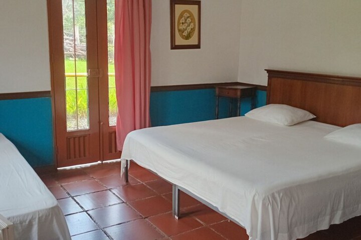 Room 28 of 89