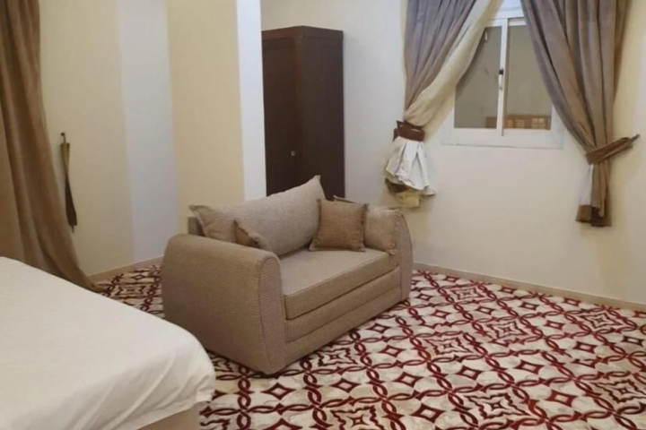 Room 2 of 11