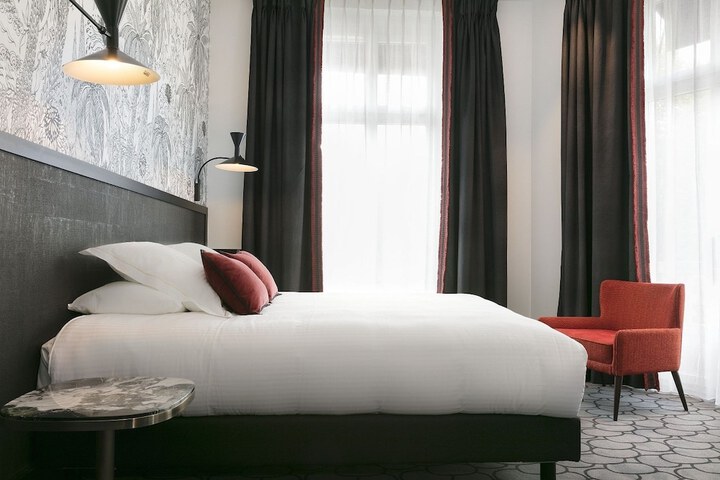 Room 10 of 47