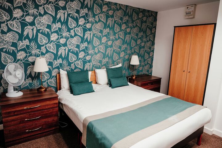 Room 20 of 42