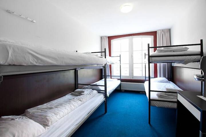 Room 14 of 23