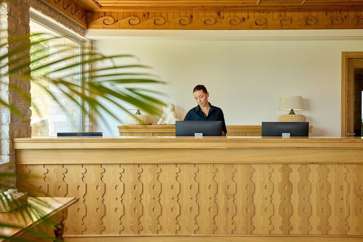 Hotel Lobby