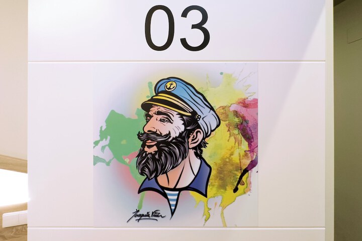 Room 18 of 84