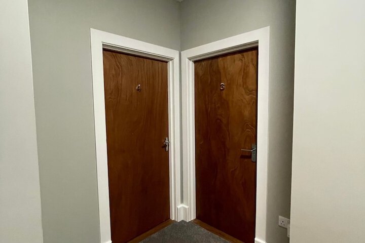 Room 16 of 95