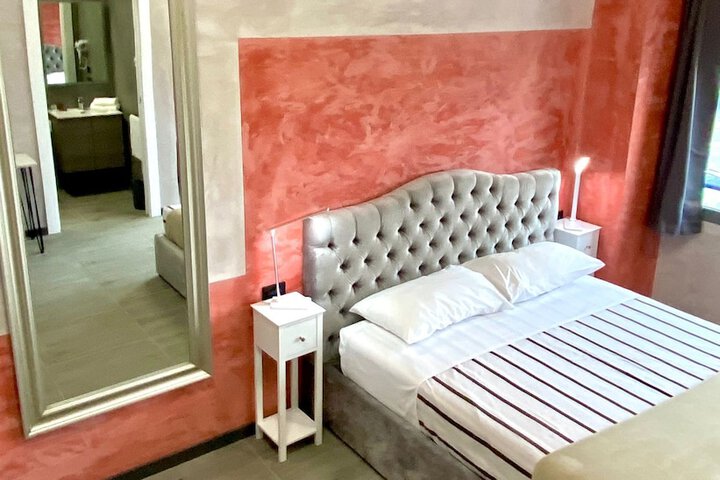 Room 27 of 52