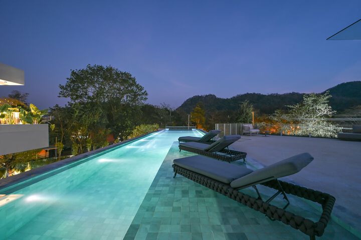 Pool 57 of 98