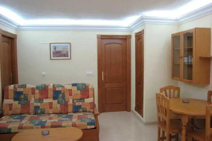 hotel_rooms