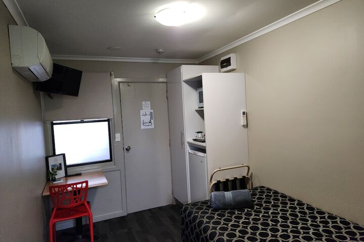 Room 9 of 51