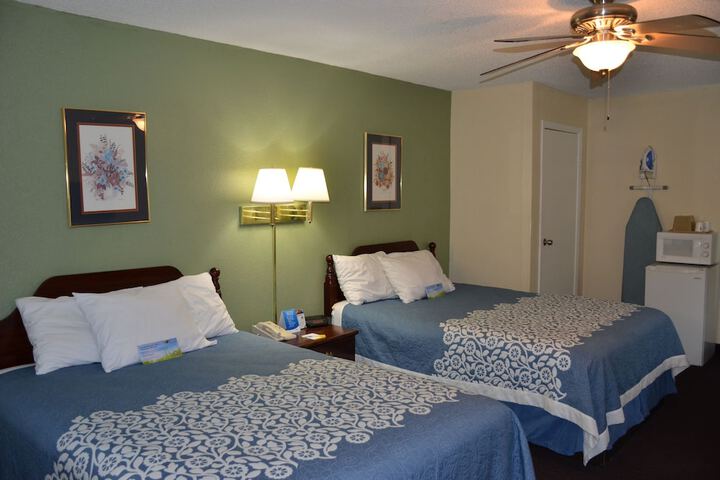1 Double Bed (16 of 16)