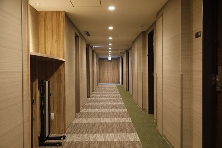 Ballroom/Hall 82 of 90